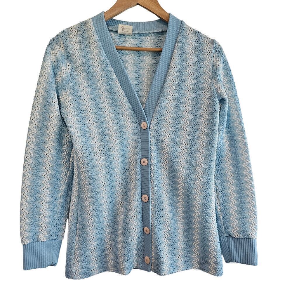 Vintage 70s Cardigan Womens Small Blue Embroidered Mod Preppy Button V-Neck